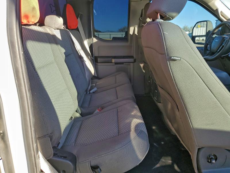 Фото 11 - FORD F-150