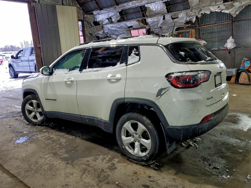 Фото 2 - JEEP COMPASS