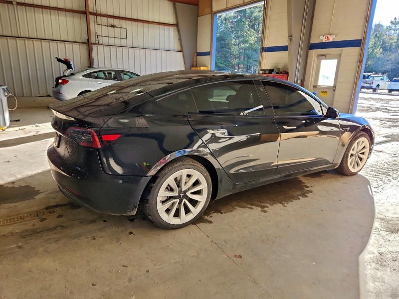 Фото 3 - TESLA MODEL 3