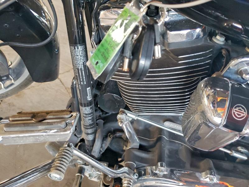 HARLEY-DAVIDSON FL 2019