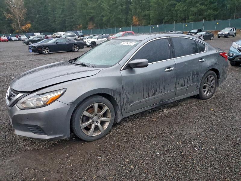 Фото 1 - NISSAN ALTIMA