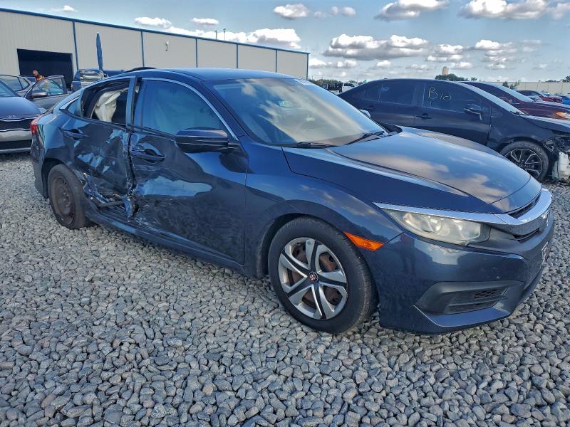 Фото 4 - HONDA CIVIC