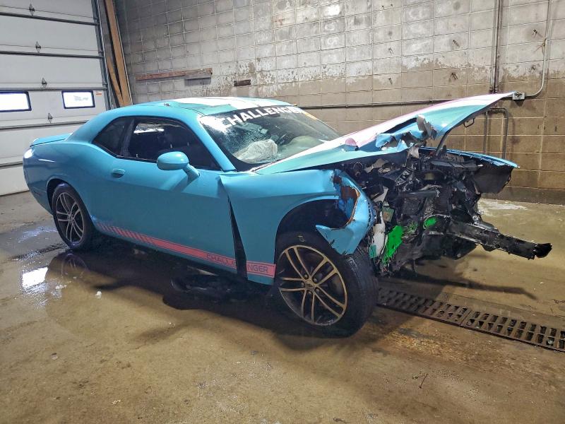 Фото 4 - DODGE CHALLENGER