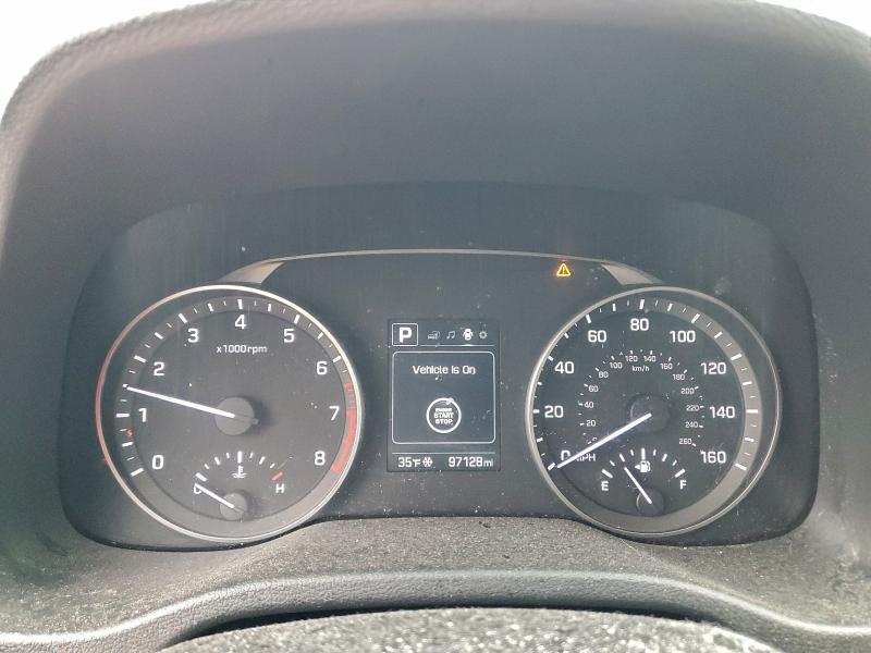 Фото 9 - HYUNDAI ELANTRA