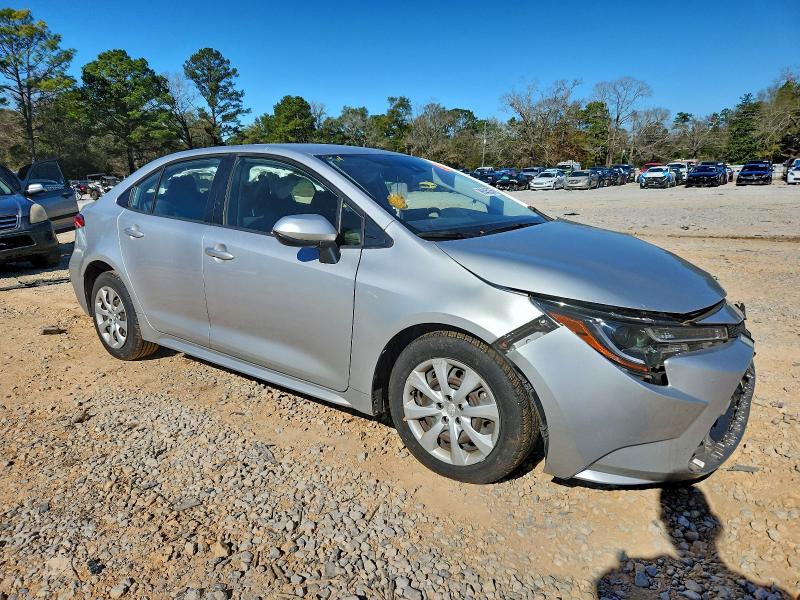 Фото 4 - TOYOTA COROLLA