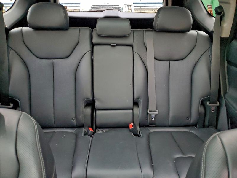 Фото 10 - HYUNDAI SANTA FE