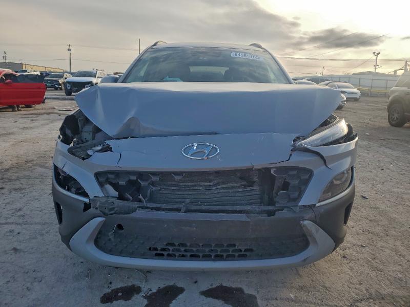 Фото 5 - HYUNDAI KONA