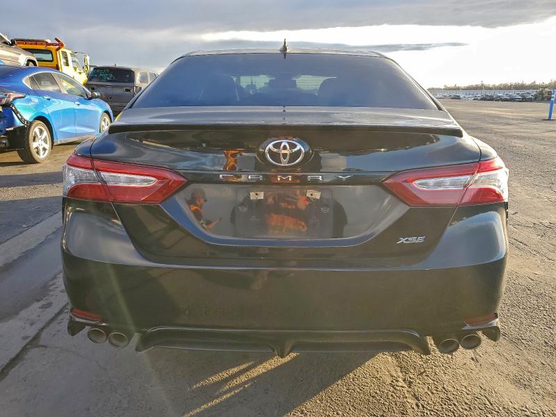 Фото 6 - TOYOTA CAMRY