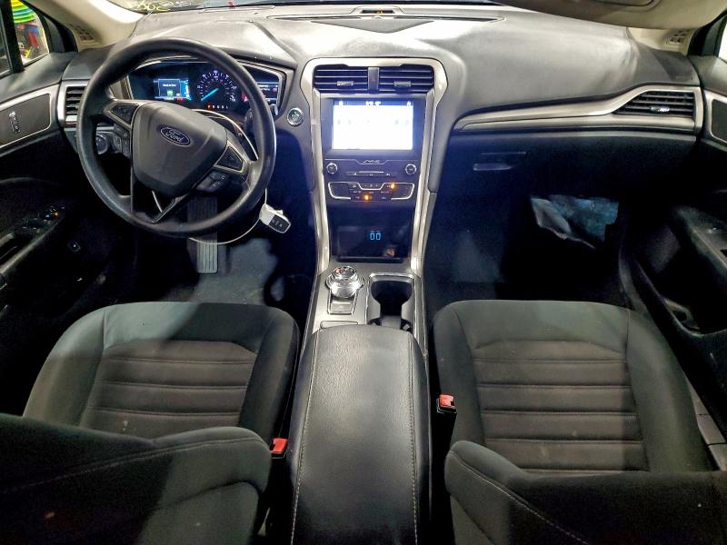 Фото 8 - FORD FUSION