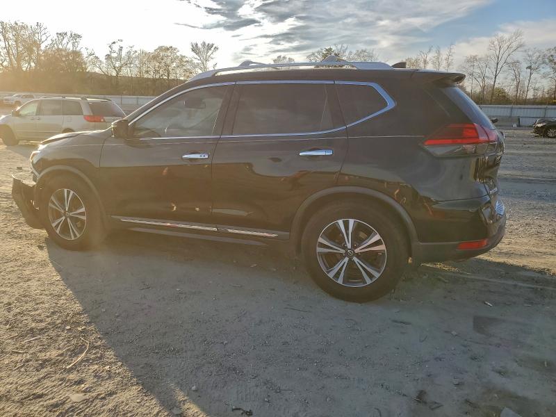 Фото 2 - NISSAN ROGUE