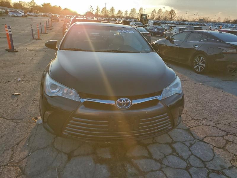 Фото 5 - TOYOTA CAMRY