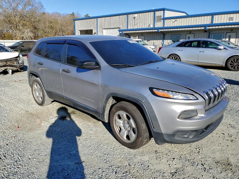 Фото 4 - JEEP GRAND CHER