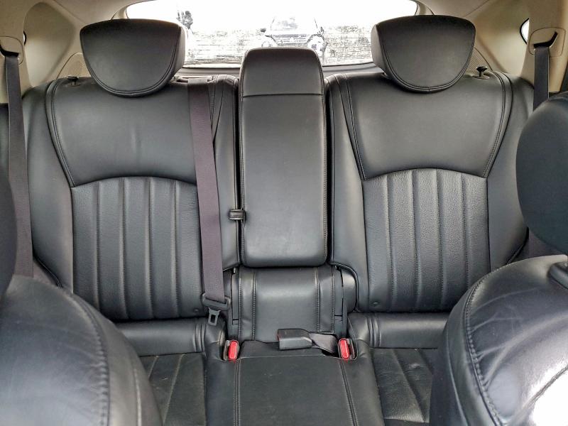 Фото 10 - INFINITI QX50