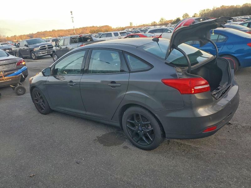 Фото 2 - FORD FOCUS