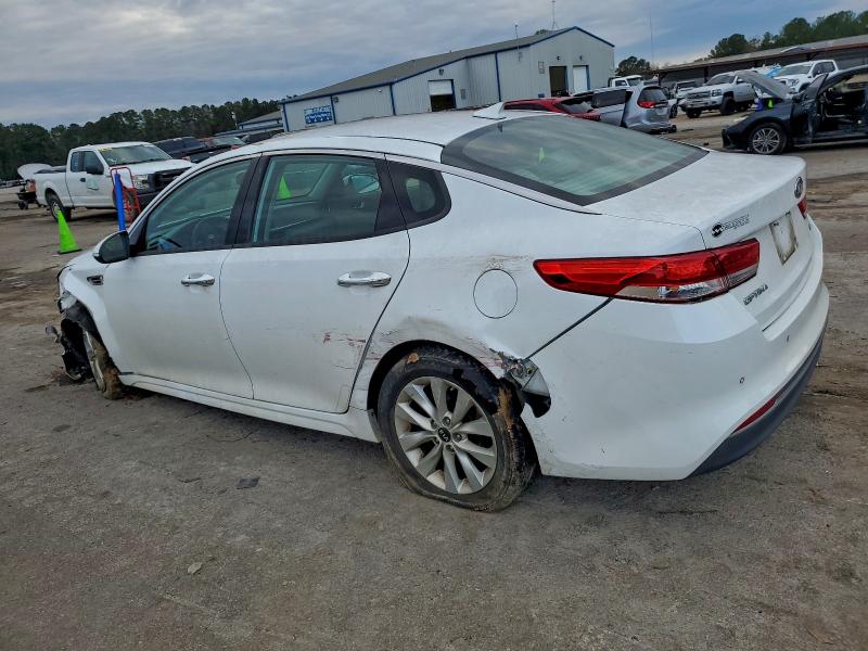 Фото 2 - KIA OPTIMA