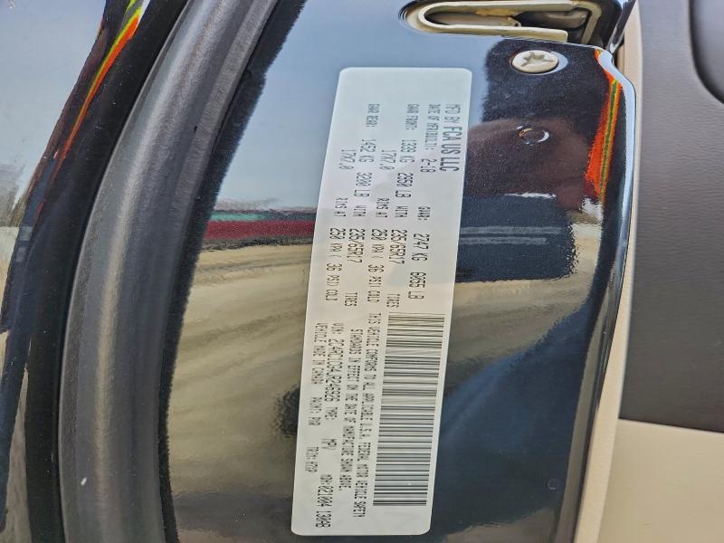 Фото 13 - CHRYSLER PACIFICA