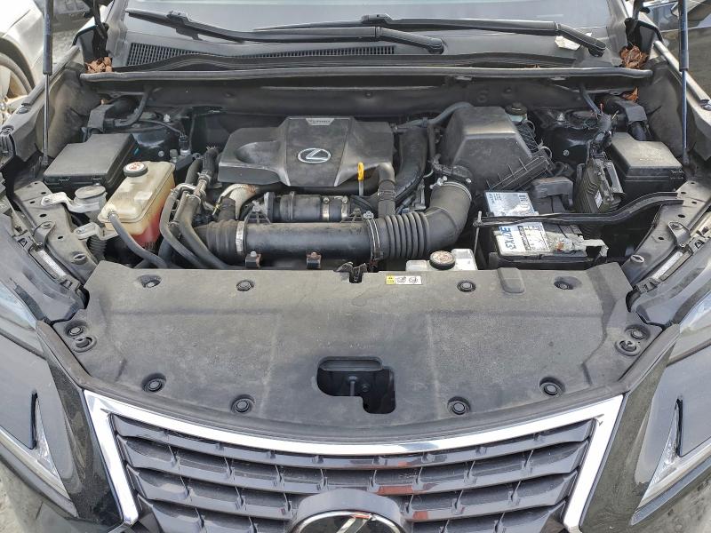 Фото 12 - LEXUS NX