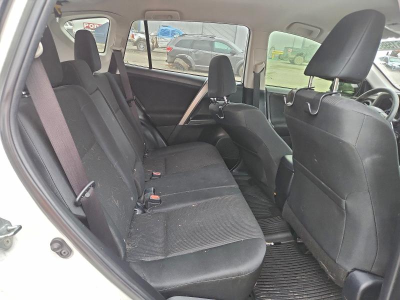 Фото 11 - TOYOTA RAV4