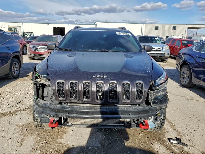 Фото 5 - JEEP CHEROKEE
