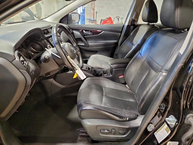 Фото 7 - NISSAN ROGUE