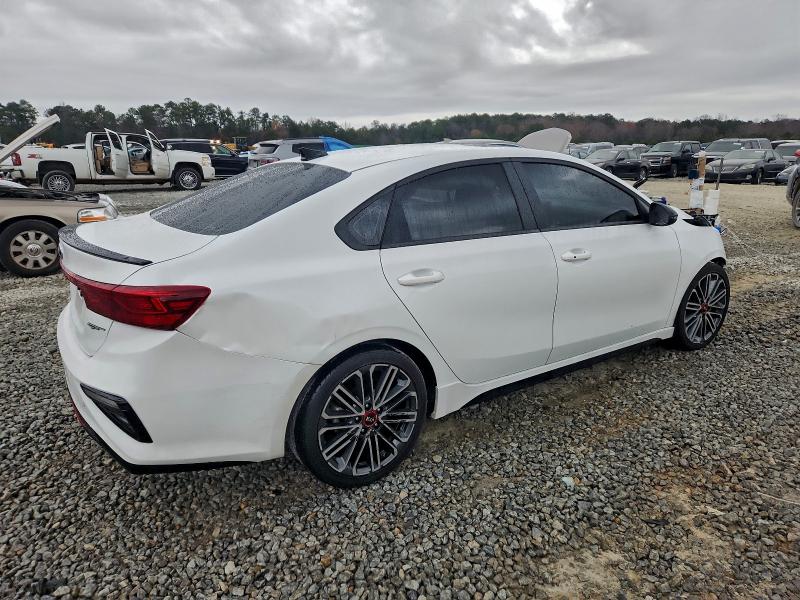 Фото 3 - KIA FORTE