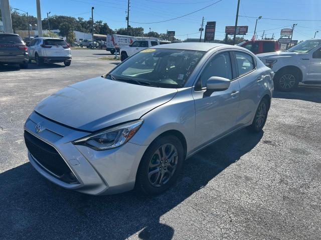 Фото 2 - TOYOTA YARIS