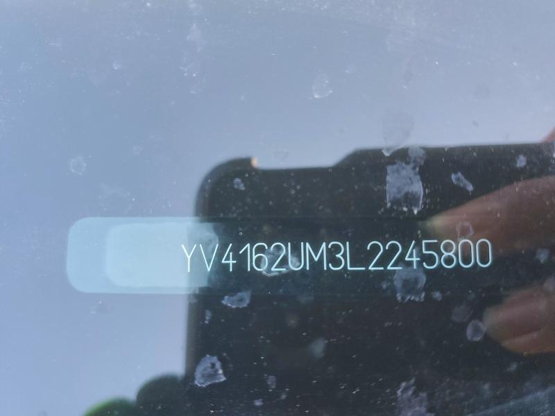 Фото 13 - VOLVO XC40