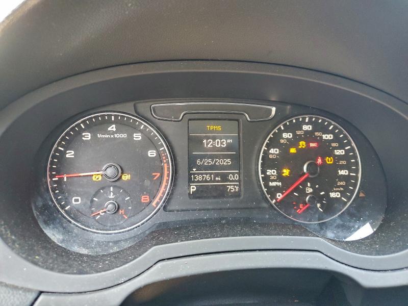 Фото 9 - AUDI Q3