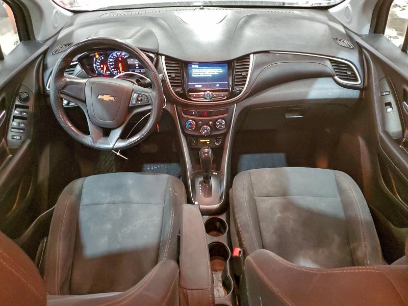 Фото 8 - CHEVROLET TRAX