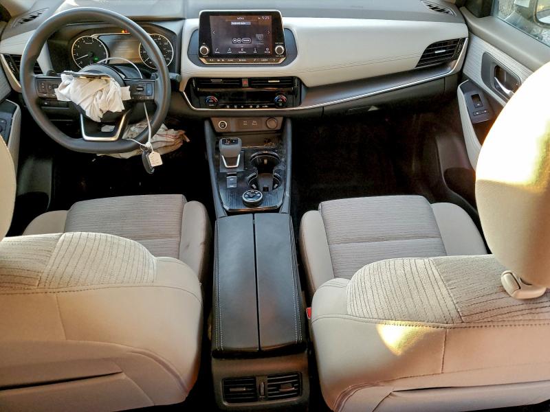 Фото 8 - NISSAN ROGUE