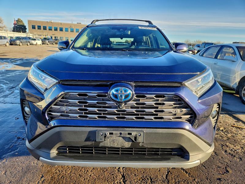 Фото 5 - TOYOTA RAV4