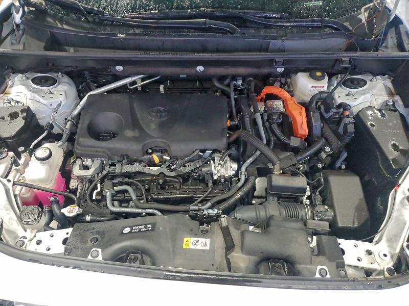 Фото 11 - TOYOTA RAV4