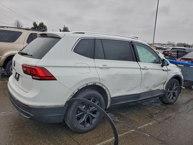 Фото 3 - VOLKSWAGEN TIGUAN