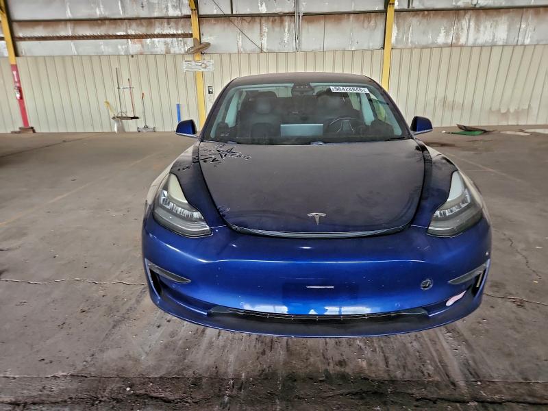 Фото 5 - TESLA MODEL 3