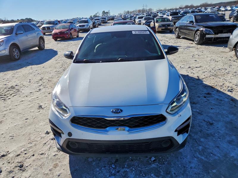 Фото 5 - KIA FORTE