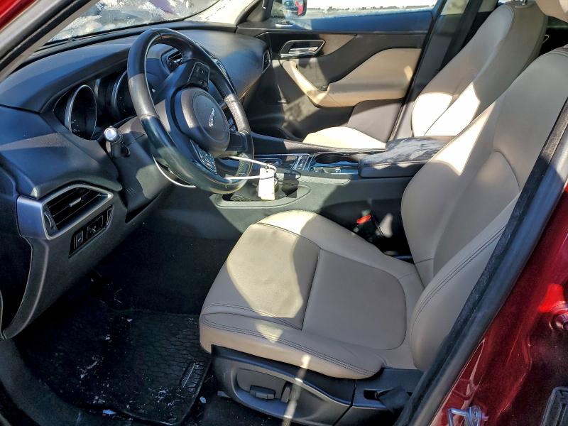 Фото 7 - JAGUAR F-PACE