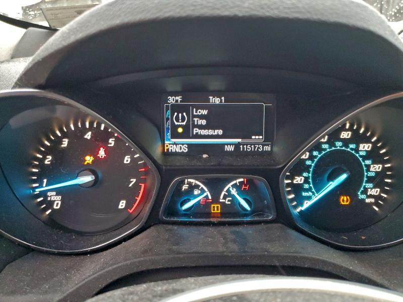 Фото 9 - FORD ESCAPE