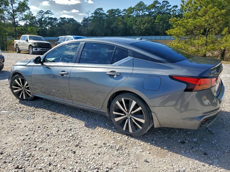 Фото 2 - NISSAN ALTIMA