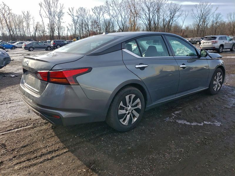 Фото 3 - NISSAN ALTIMA