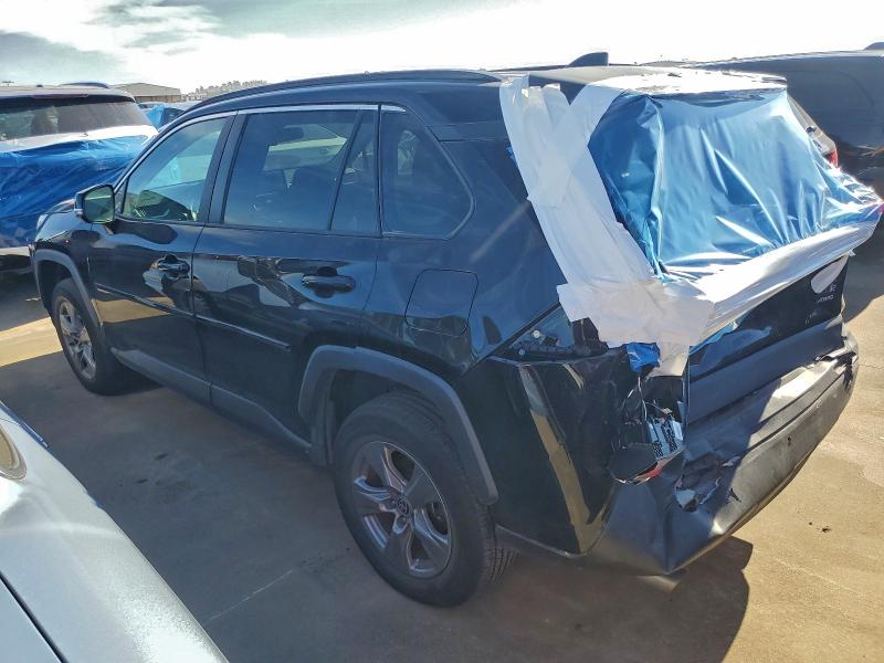 Фото 2 - TOYOTA RAV4