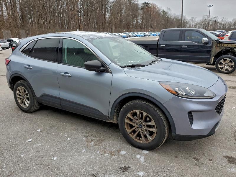 Фото 4 - FORD ESCAPE