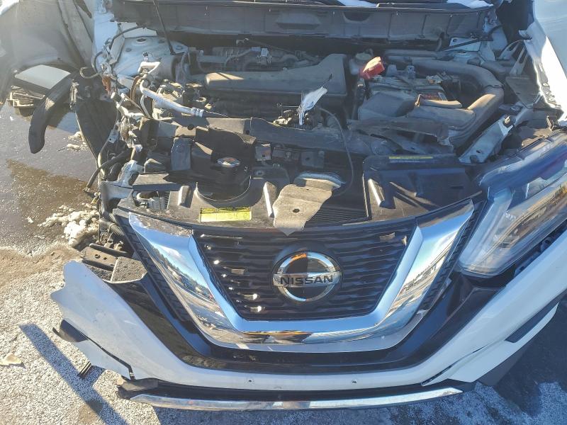 Фото 11 - NISSAN ROGUE