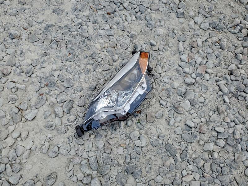 Фото 12 - TOYOTA COROLLA