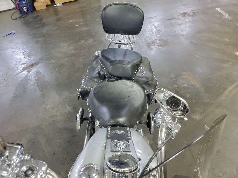 HARLEY-DAVIDSON FL 2003