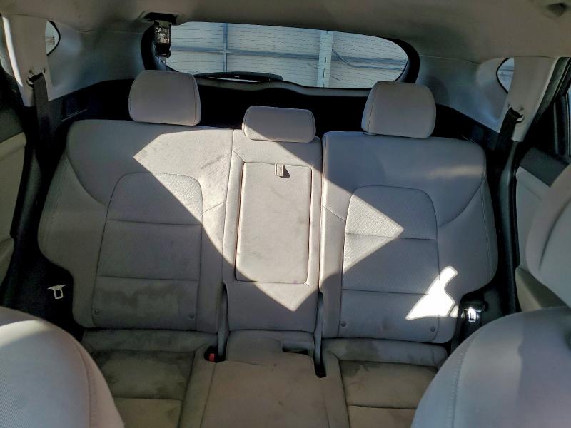 Фото 10 - HYUNDAI TUCSON