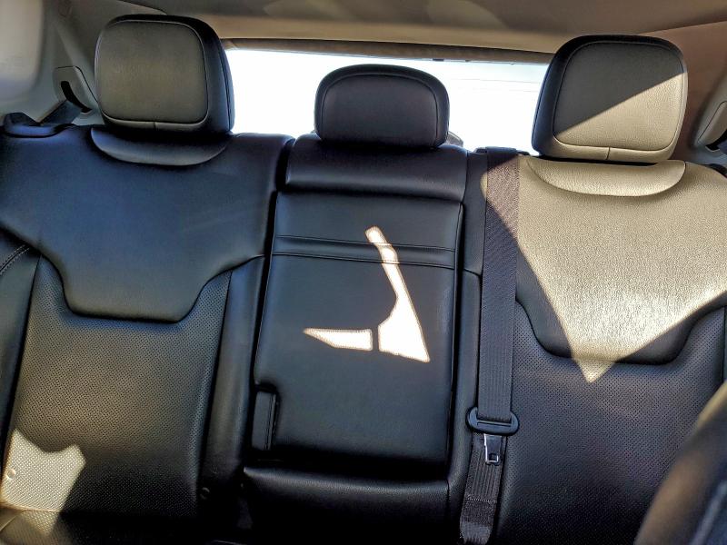 Фото 10 - JEEP COMPASS