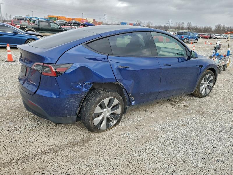 Фото 3 - TESLA MODEL Y