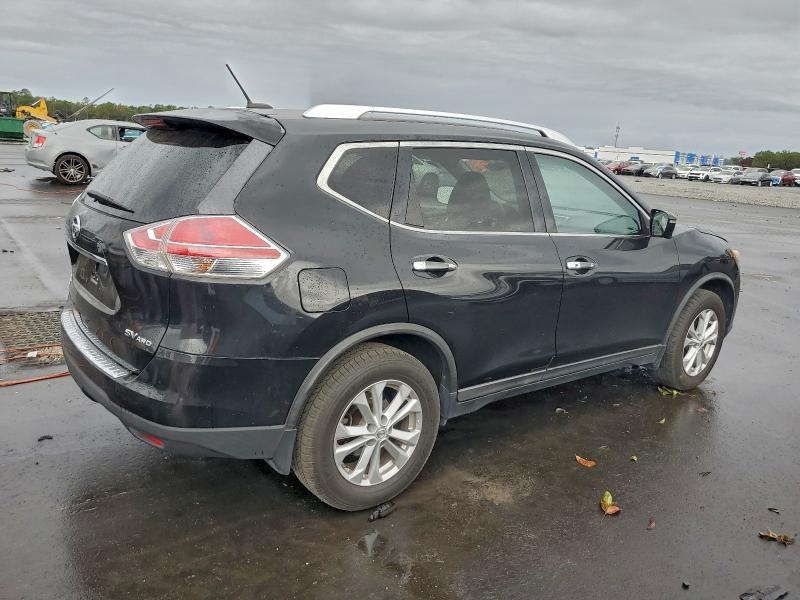 Фото 3 - NISSAN ROGUE