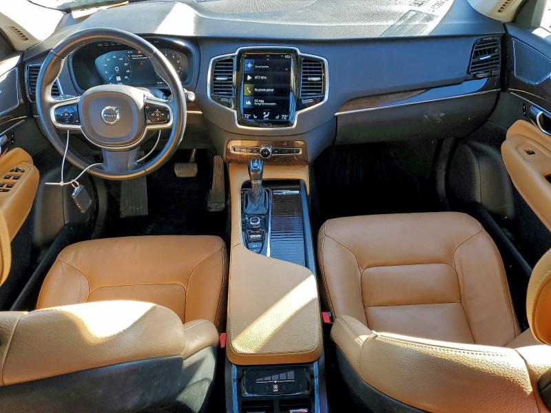 Фото 8 - VOLVO XC90