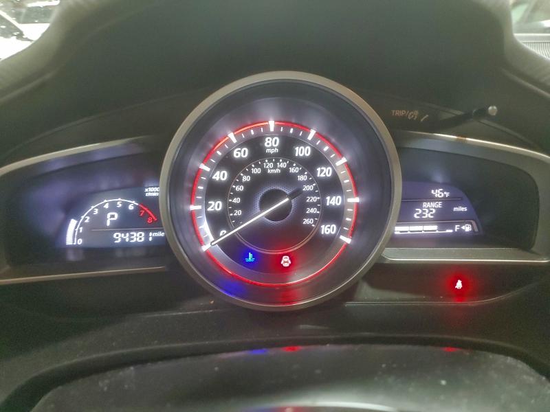 Фото 9 - MAZDA 3